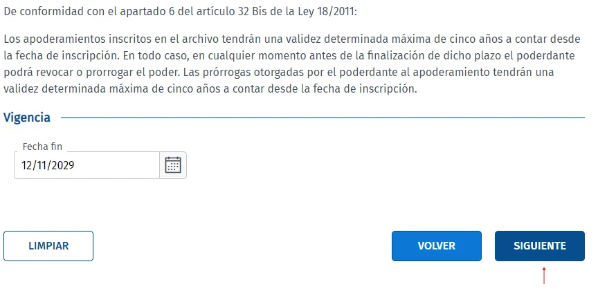 Pantalla de vigencia con la fecha fin rellenada automáticamente y el botón «Siguiente»